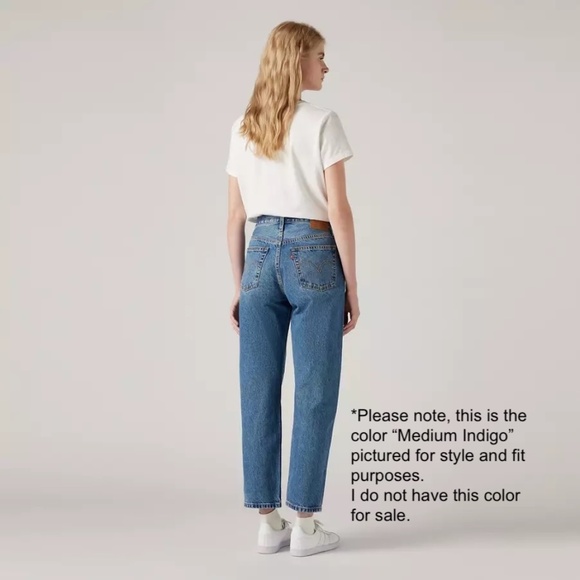 NWT Levi's Premium 501 Original Cropped Women's Jeans 32x26 Medium Dark Sz 14 - Picture 3 of 15